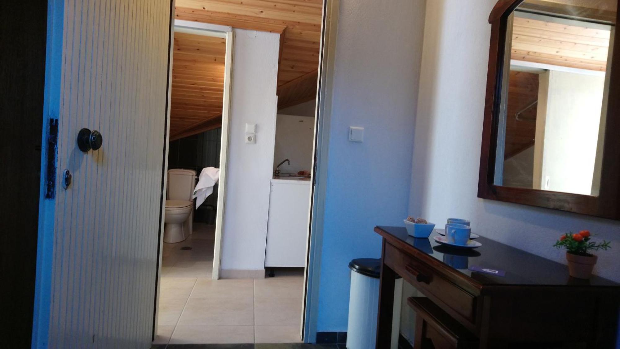 Kiwi Kastle Aparthotel Néa Fókaia Eksteriør bilde